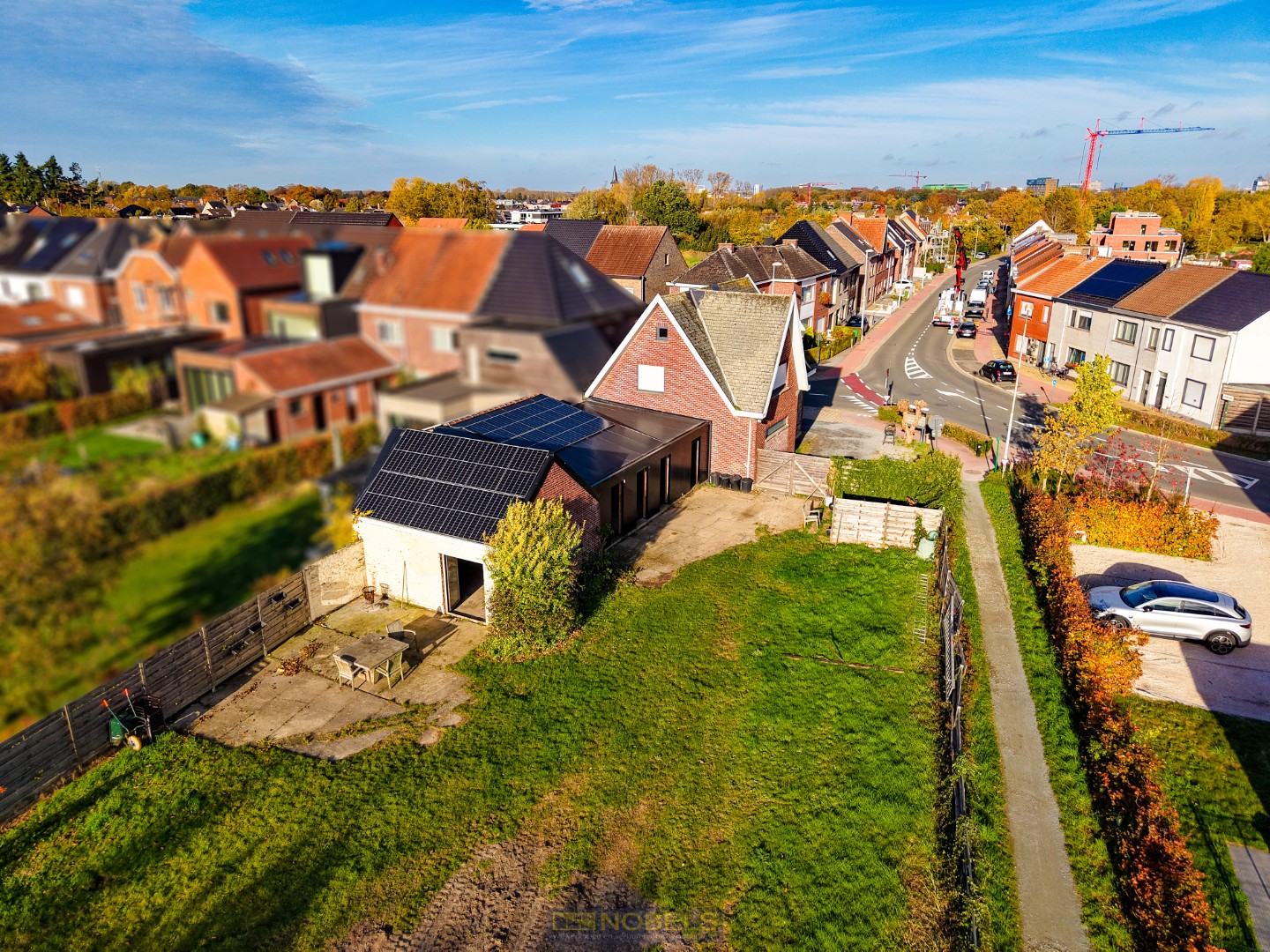 Te koop, te renoveren gezinswoning met ruime bewoonbare oppervlakte te Merelbeke! - foto 2