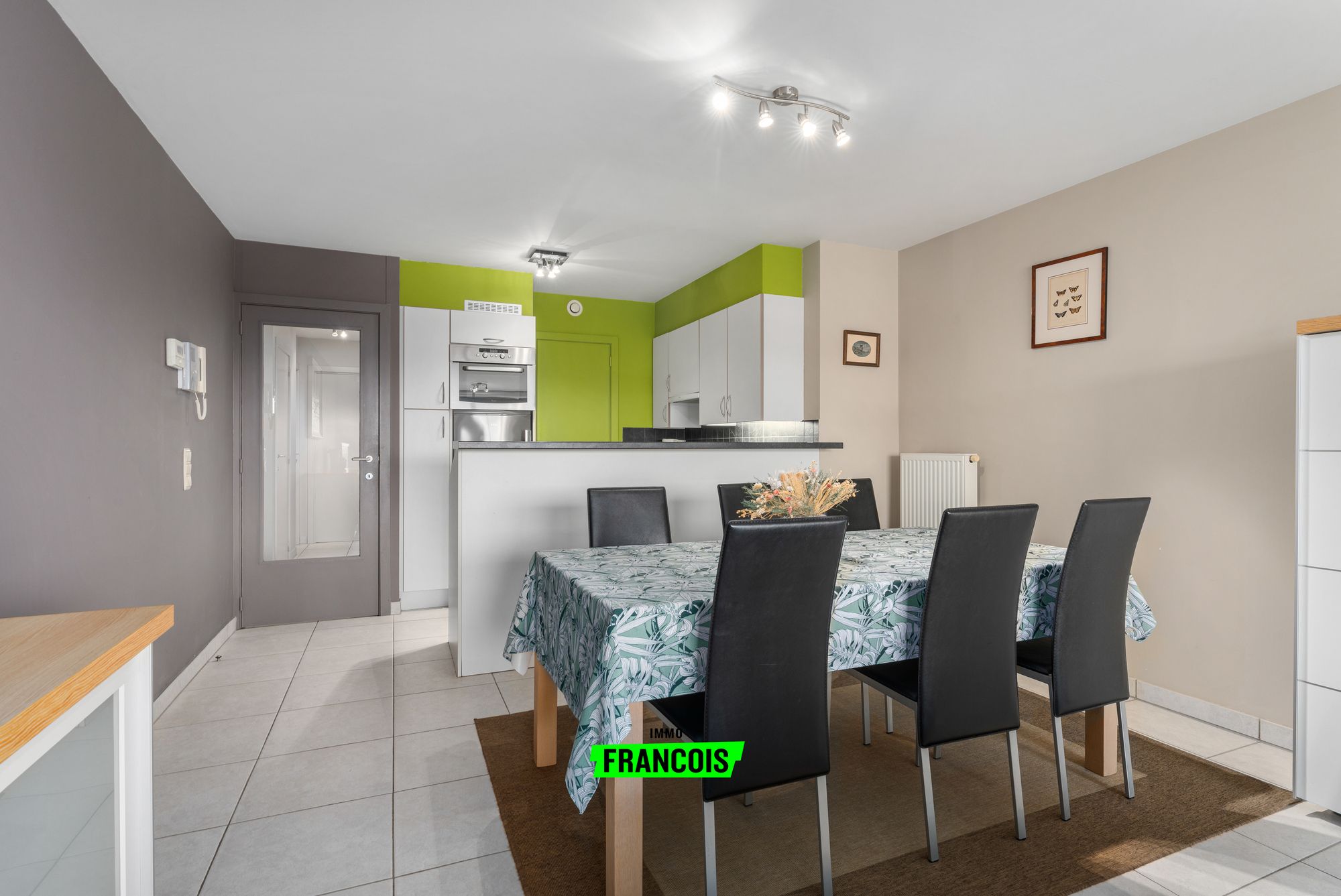 Gemeubeld tweeslaapkamerappartement te Blankenberge - foto 3