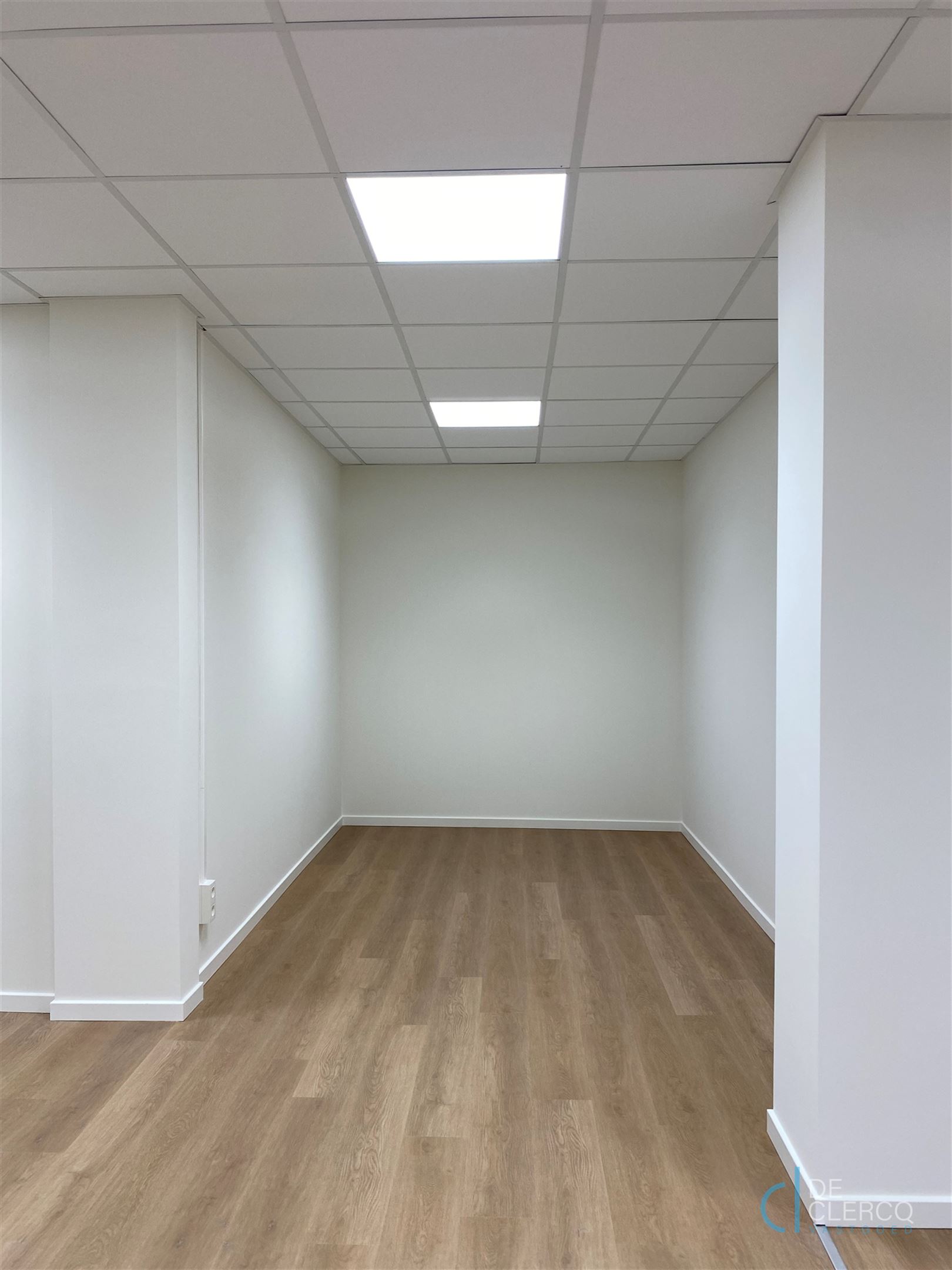 Commercial for rent in Lochristi - photo 5