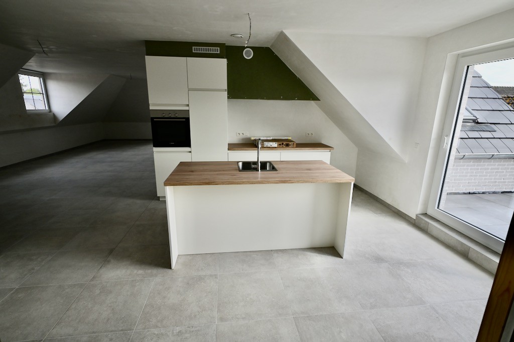 Ruim Dakappartement met 2 slaapkamers ! - foto 4
