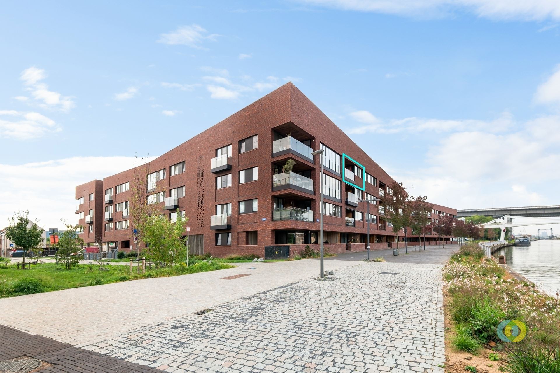 Élégant appartement de 3 chambres avec vue sur l'eau - photo 4