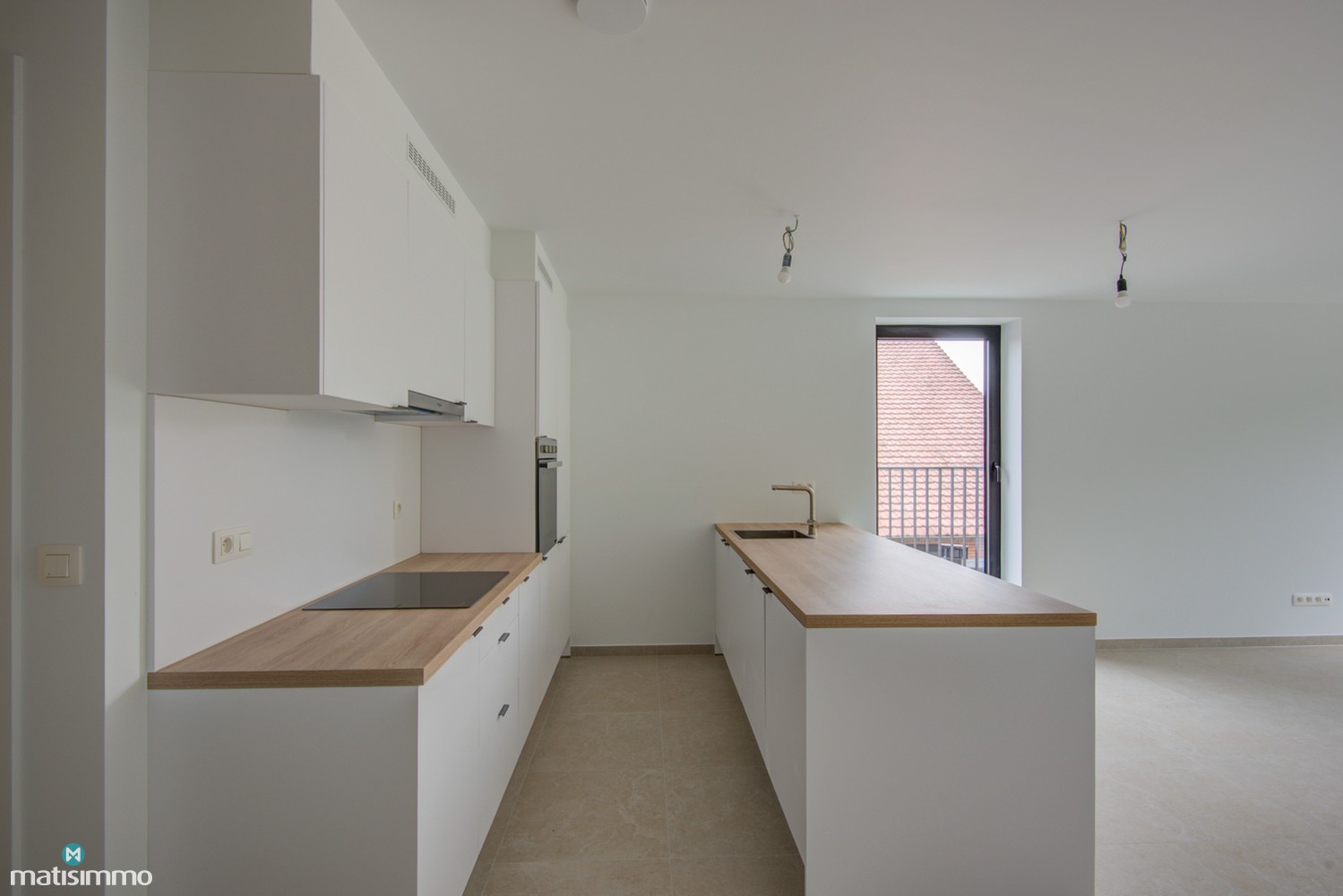 NIEUWBOUWAPPARTEMENT MET 2 SLAAPKAMERS, OVERDEKT TERRAS EN ONDERGRONDSE AUTOSTAANPLAATS NABIJ HET CENTRUM VAN TONGEREN - foto 3