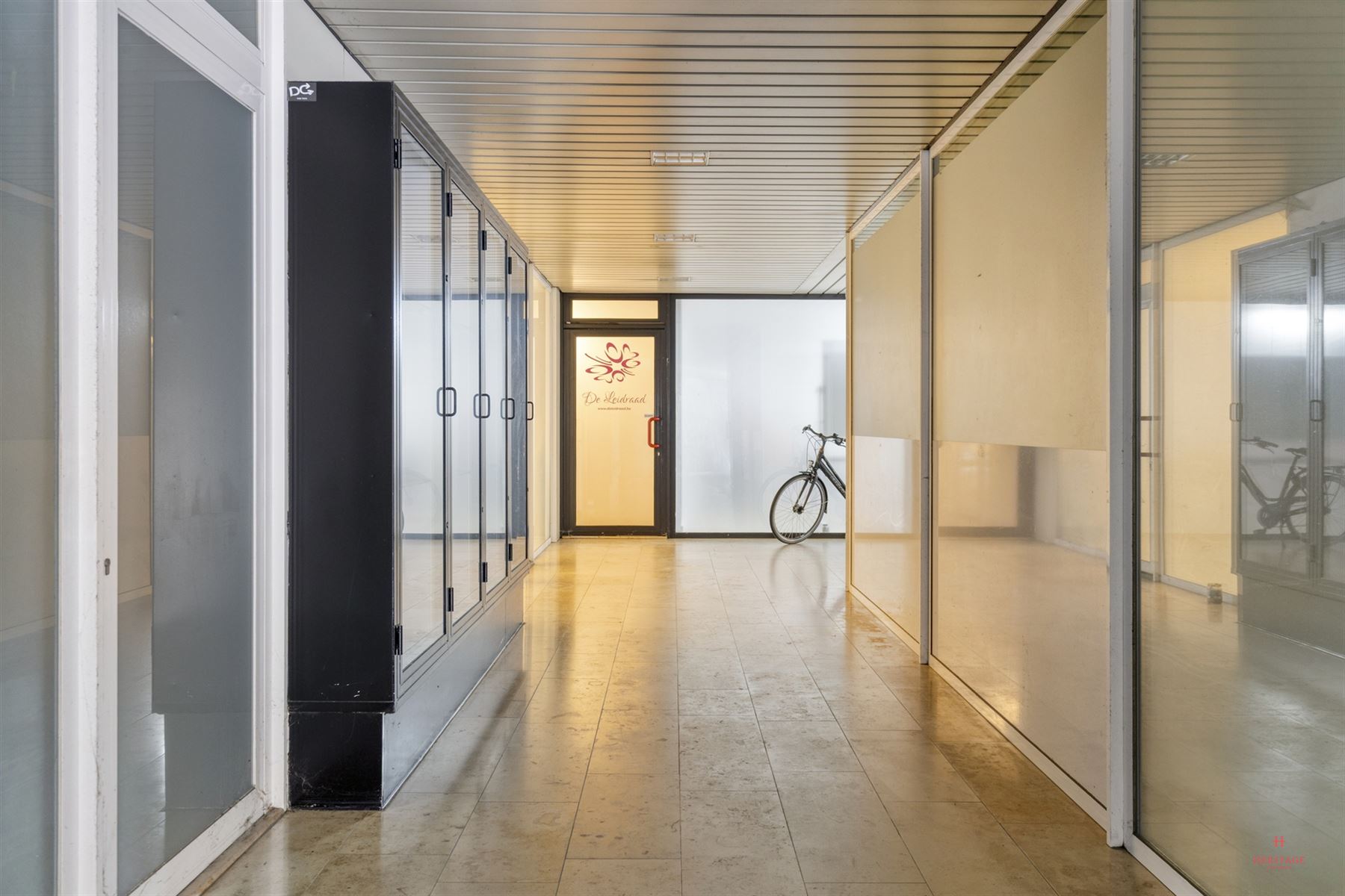 Commercieel pand in het hart van Aalter. - foto 5