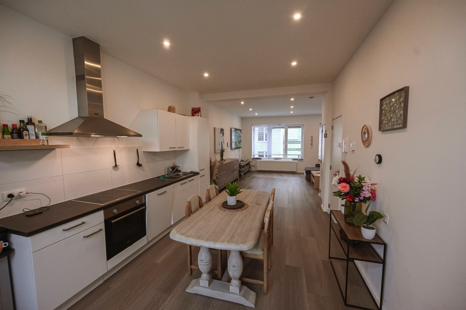 KNAP LICHTRIJK DUPLEX APPARTEMENT MET TERRAS NABIJ CENTRUM - foto 5