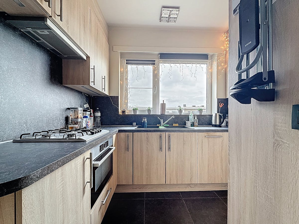 Appartement met 2 slaapkamers te huur in Merksem! - foto 5