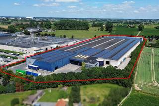 Unieke bedrijvensite te koop bestaande uit een combinatie van magazijn/productie/opslagruimte met een totale oppervlakte van 20.750 m² met...