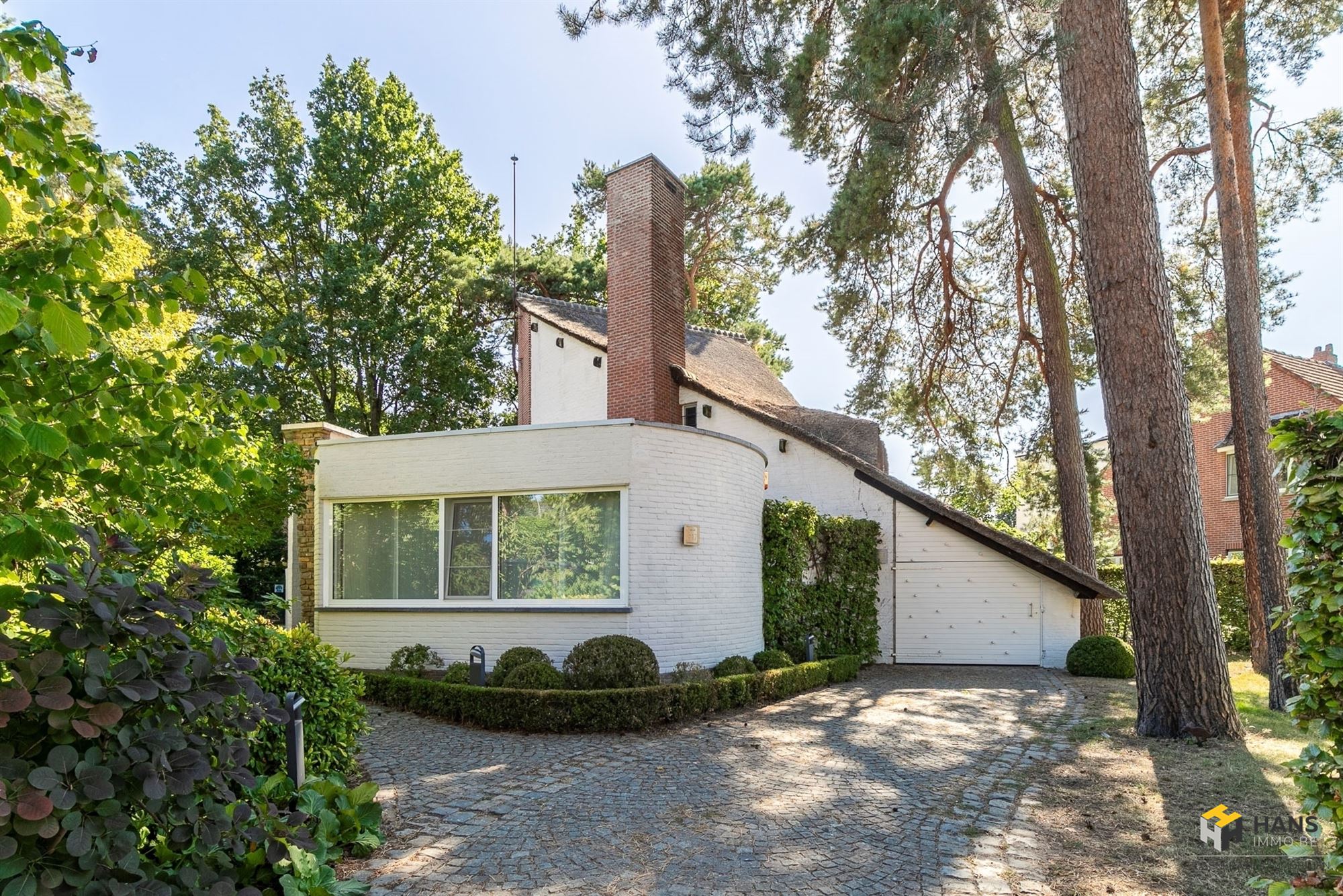 House for sale in Brasschaat with 4 bedrooms - photo 1