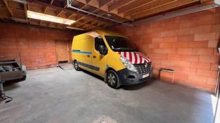 Commercial for rent in Kontich