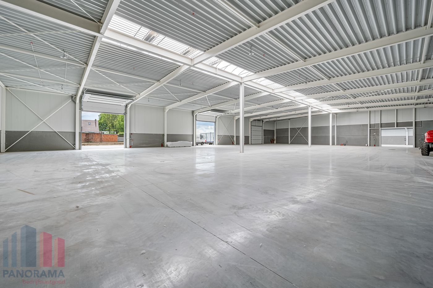 Hoogwaardig nieuwbouwmagazijn met ruim buitenterrein op vlot bereikbare locatie - foto 5