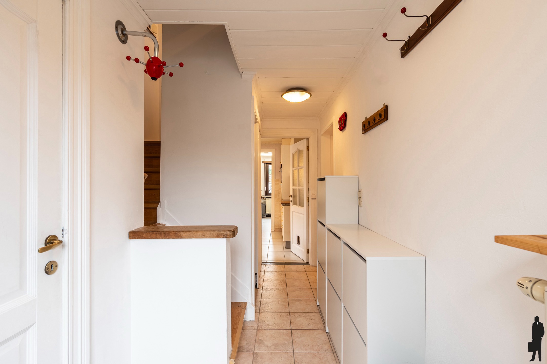 Maison à vendre à Hove avec 4 chambres - photo 4