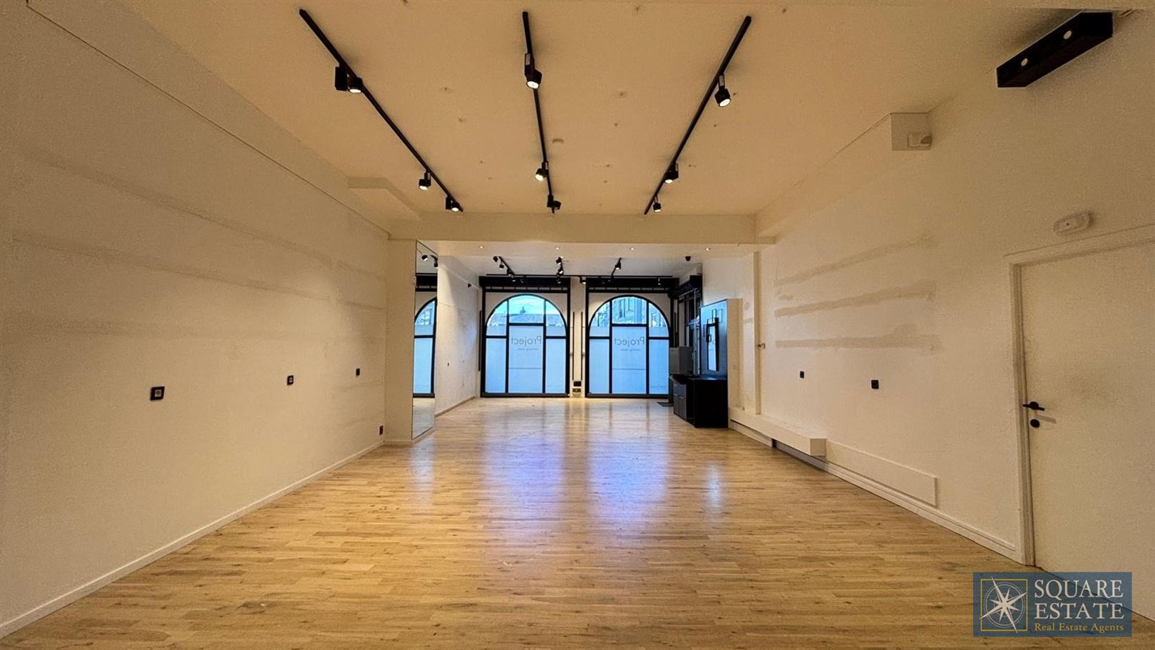 Commerciële begane grond aan het Marktplein  - foto 4