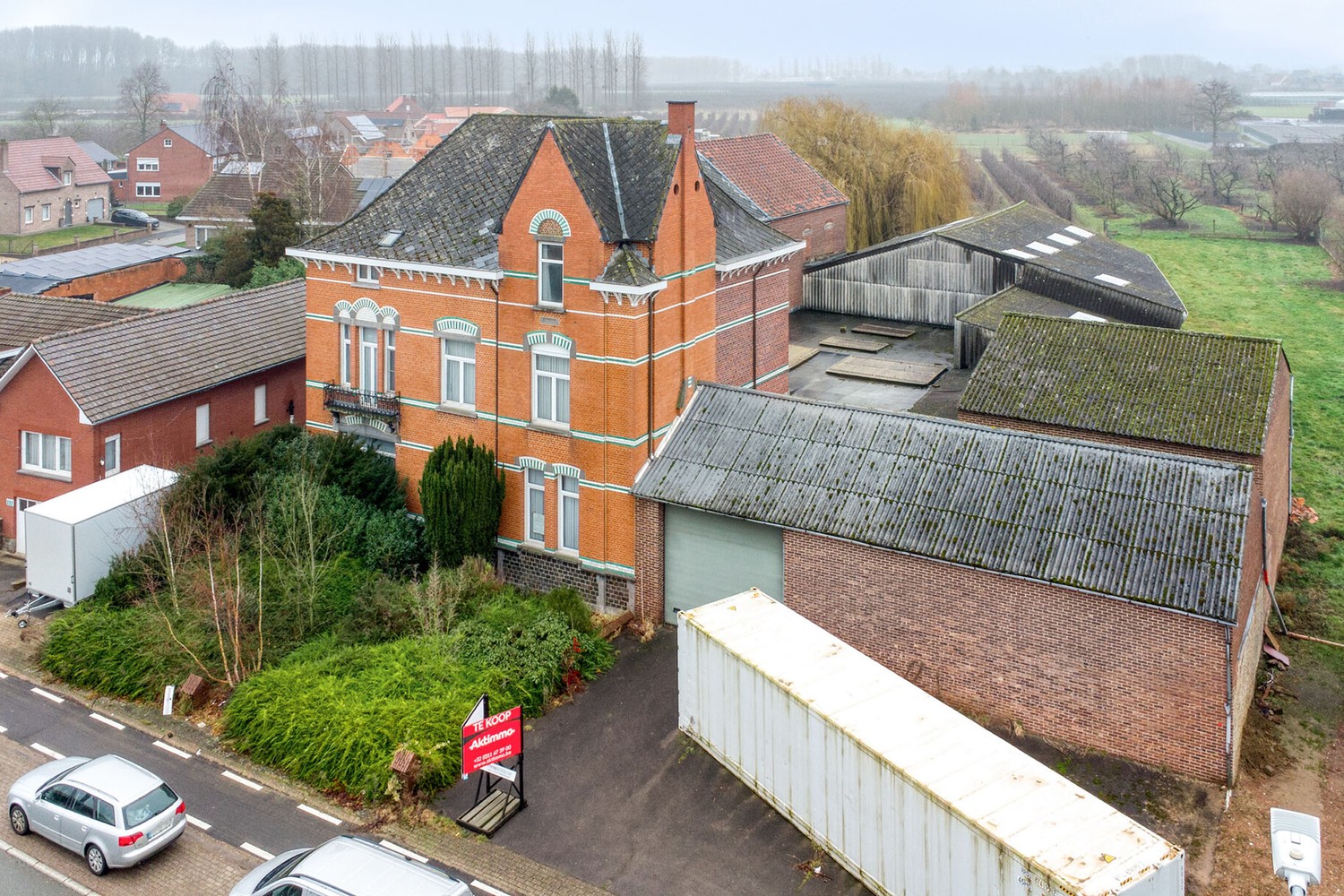 Uitzonderlijke villa met mogelijkheden te koop - foto 2