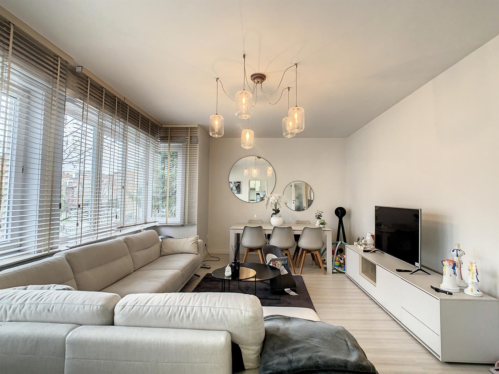 Appartement à louer à Schaerbeek avec 2 chambres - photo 2