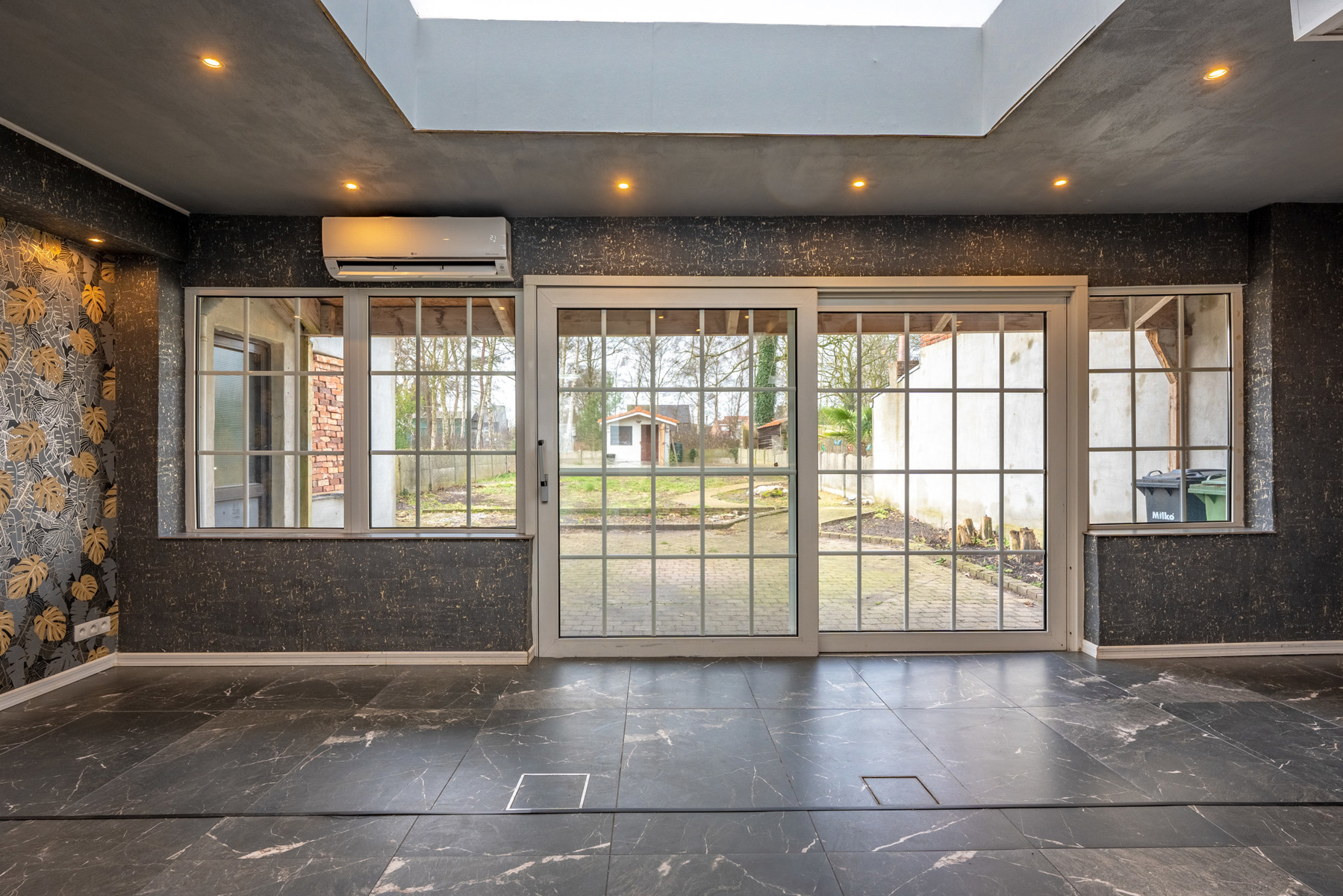 Centraal gelegen woning met 3 slaapkamers, garage en ZW-tuin - foto 4