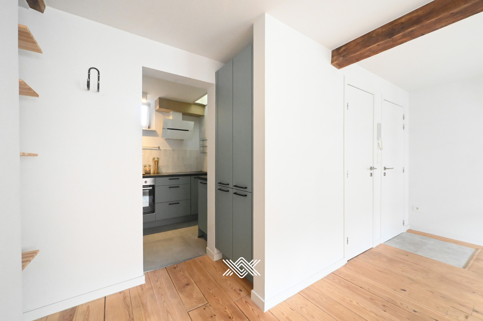 Ruim appartement opgesplitst in twee afzonderlijke flats in de historische kern van Gent - foto 4