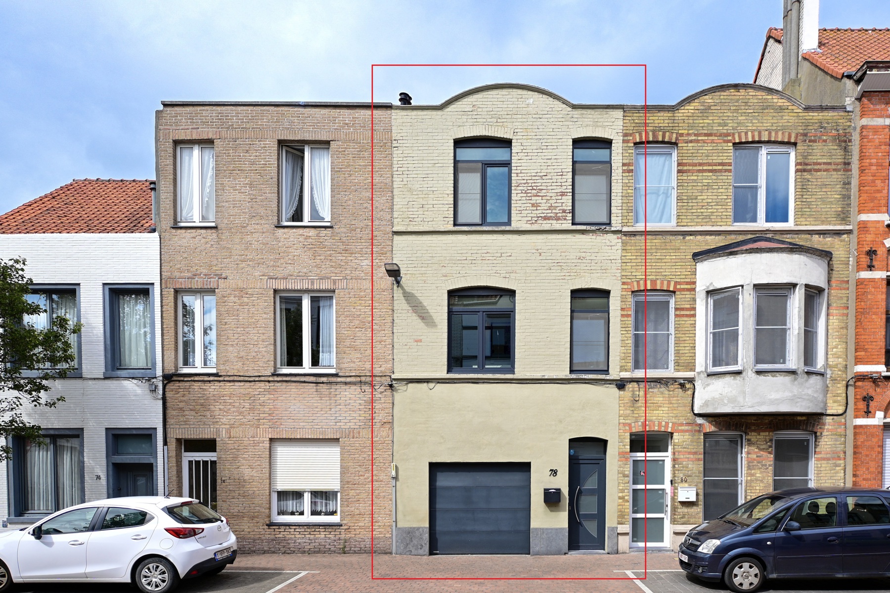 Ruime gezinswoning met twee zonneterrassen in Oostende. - foto 1