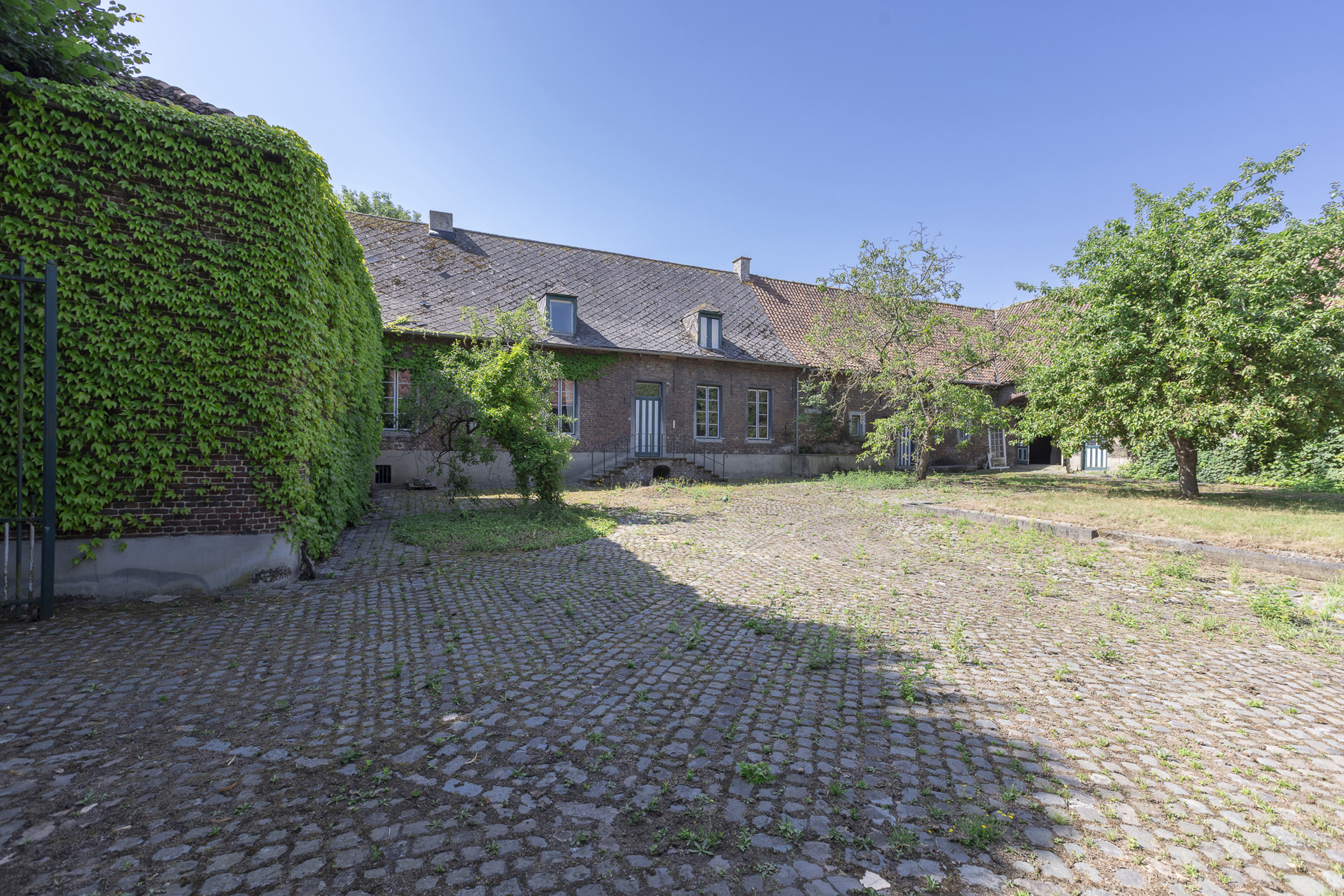 Hoeve met geplaveide binnenplaats in Sint-Katherina-Lombeek - foto 3