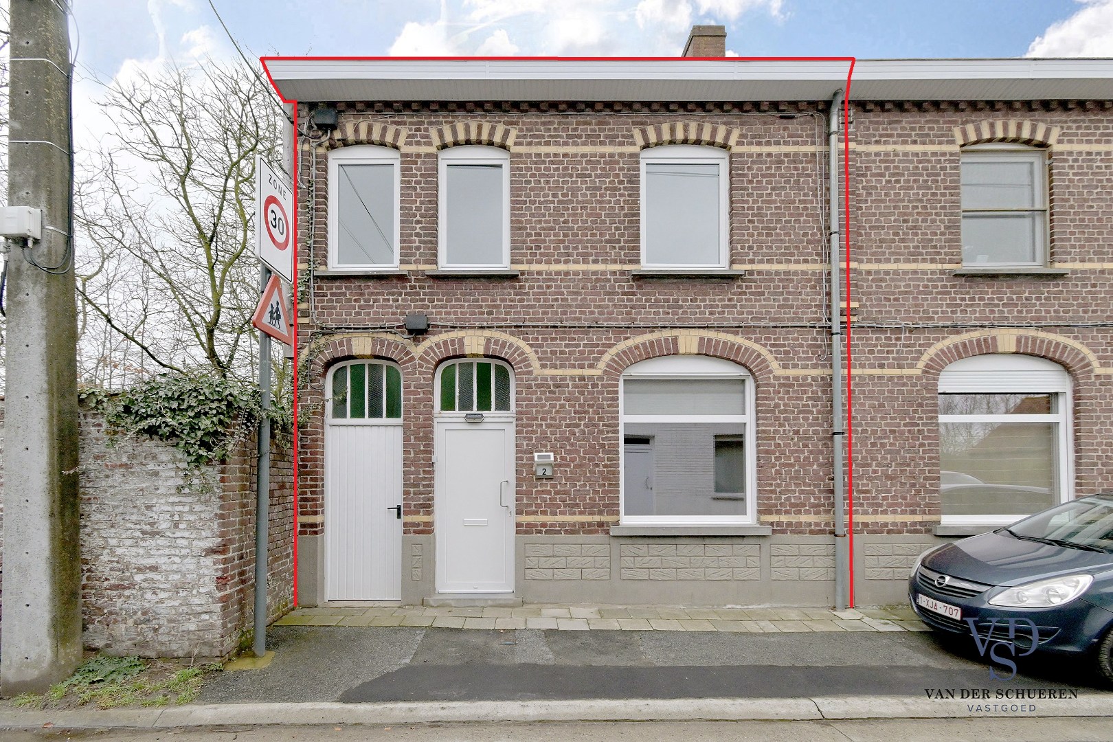 Te renoveren gezinswoning. - foto 1