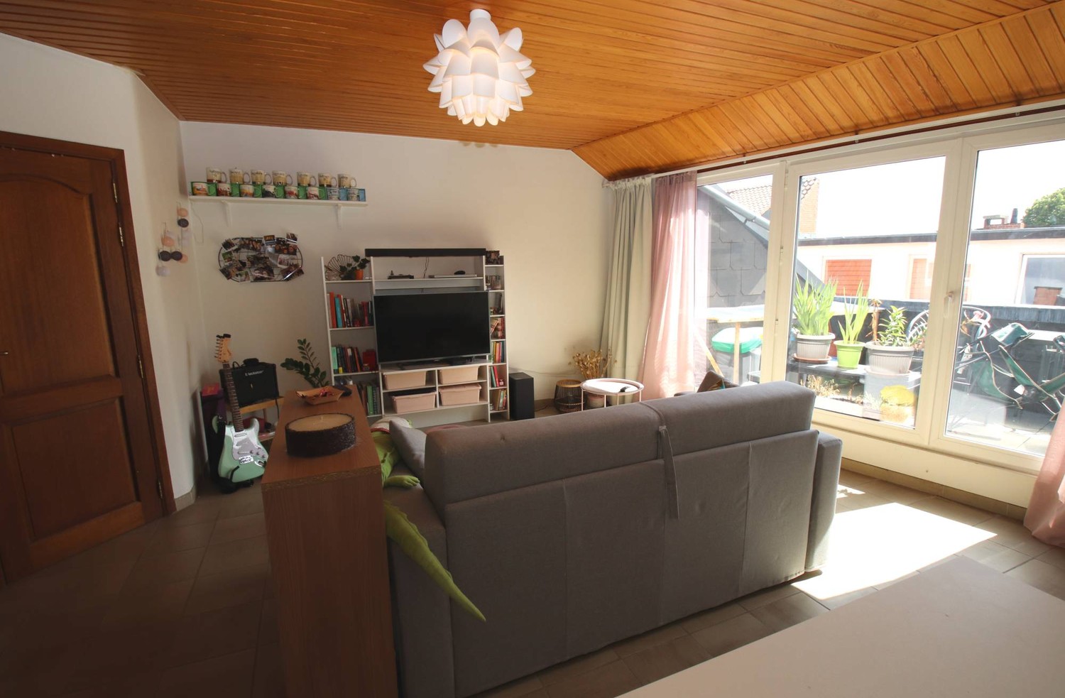 Ruime flat met 2 terrassen - photo 3