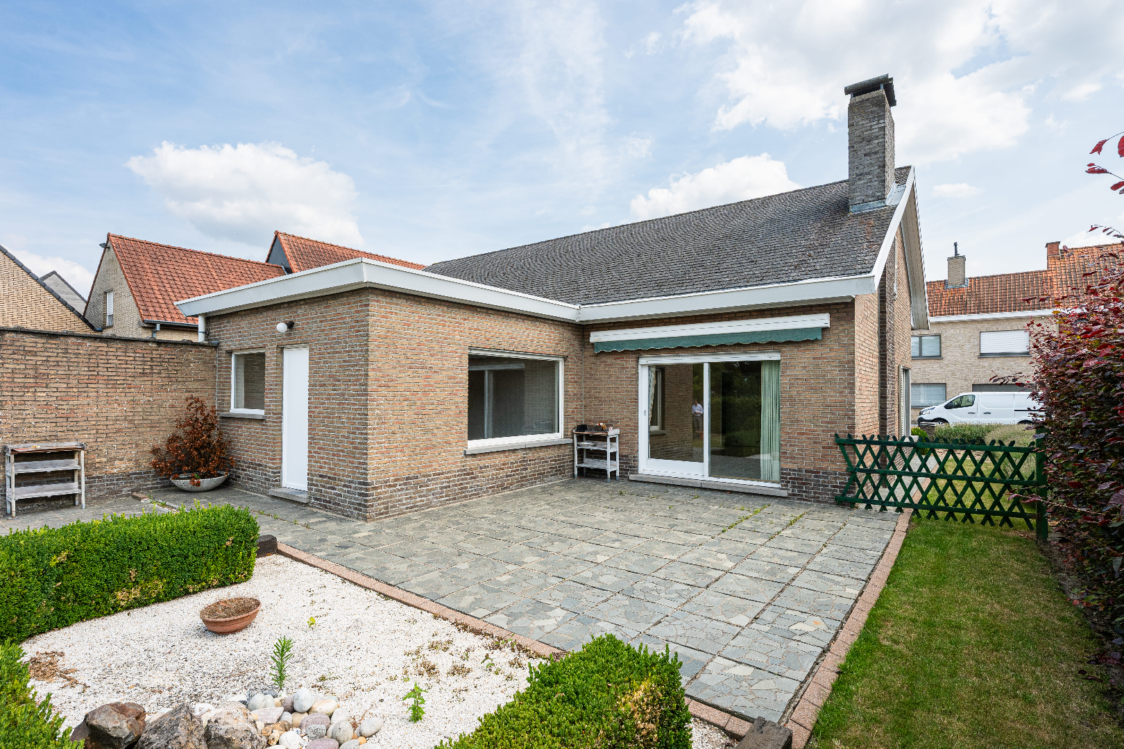 Ruime, alleenstaande woning in centrum Dentergem - foto 4