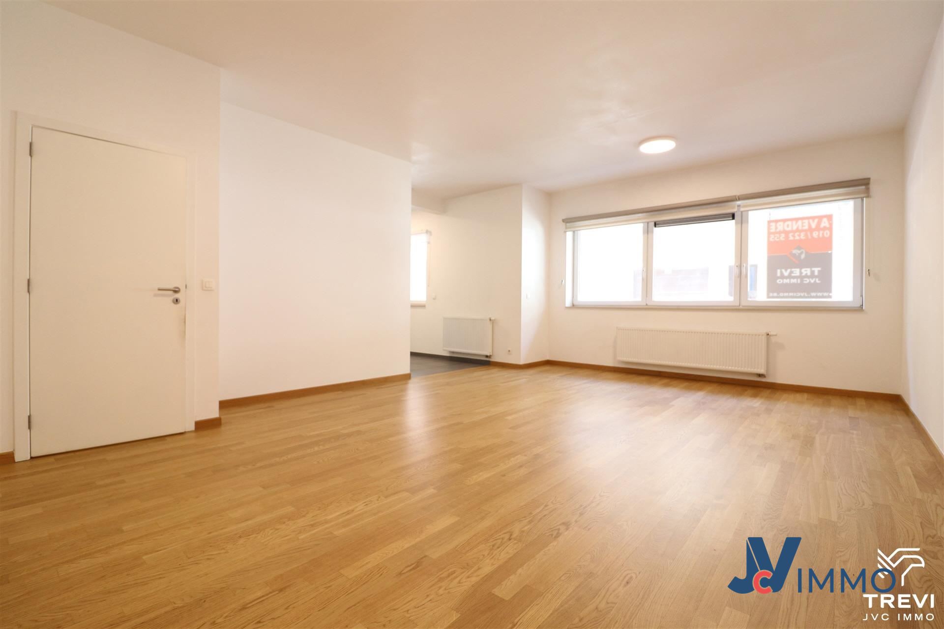Spacieux et moderne appartement rez-de-Chaussée dans le centre-ville de Liège - photo 3