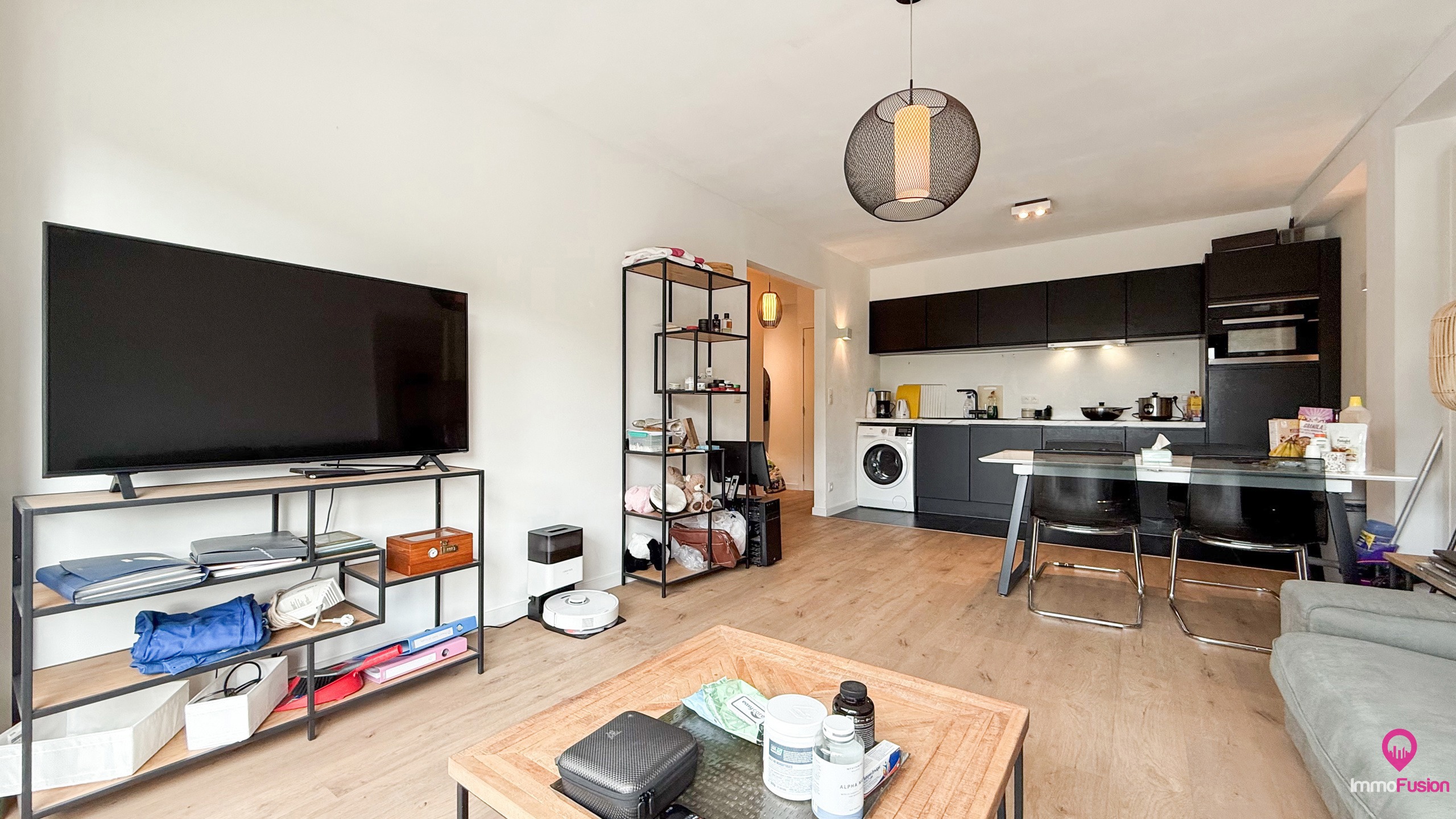 Residentieel modern appartement met ondergronde parking! - foto 1