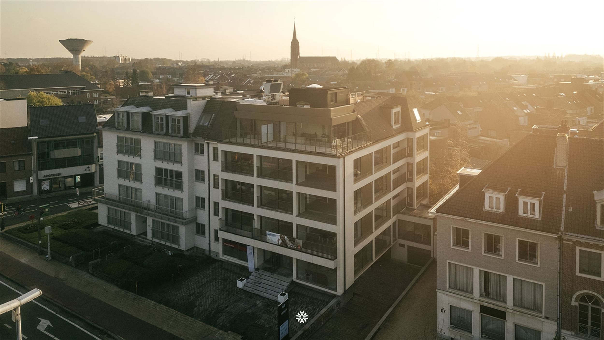 Apartment for rent in Sint-Niklaas with 2 bedrooms - photo 1