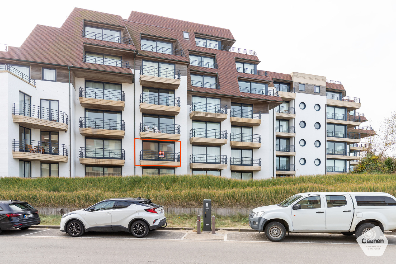 Ruim appartement met 2 slaapkamers op topligging te Groenendijk - foto 1
