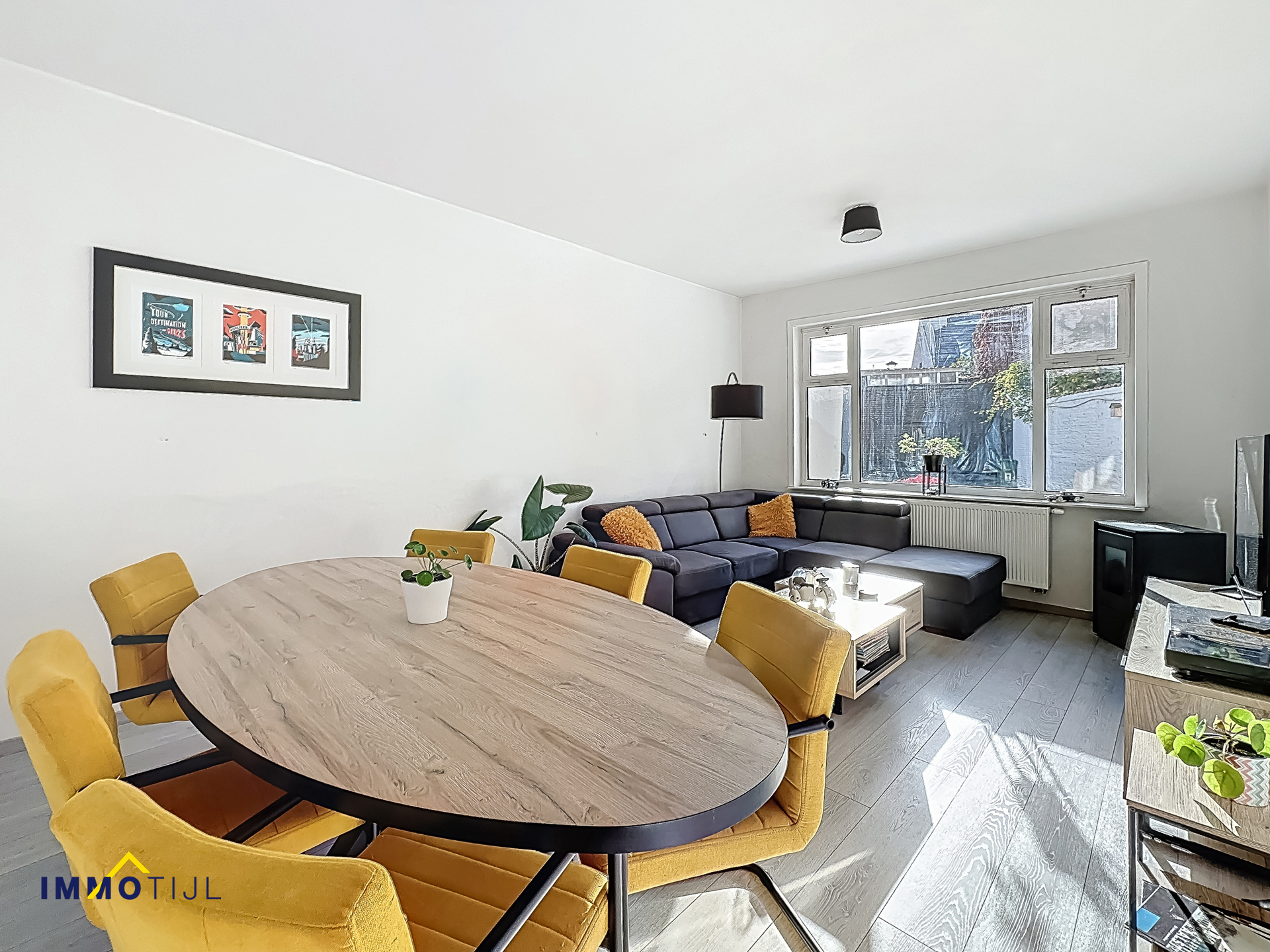 Ideale starterswoning met 3 slaapkamers en zonnige tuin! - foto 2