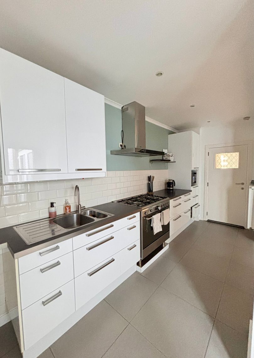 Huis te koop in Ekeren met 5 slaapkamers - foto 5