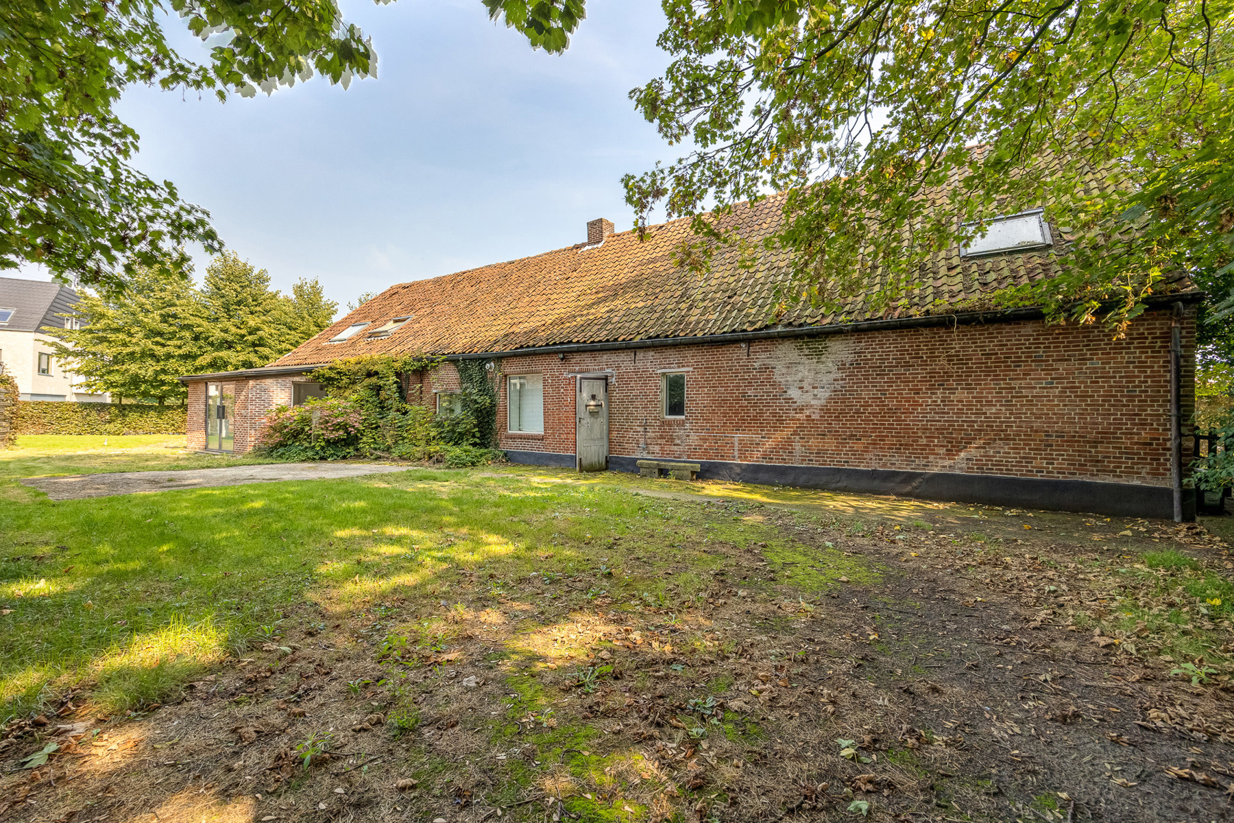 House for sale in Beerse with 5 bedrooms - photo 1