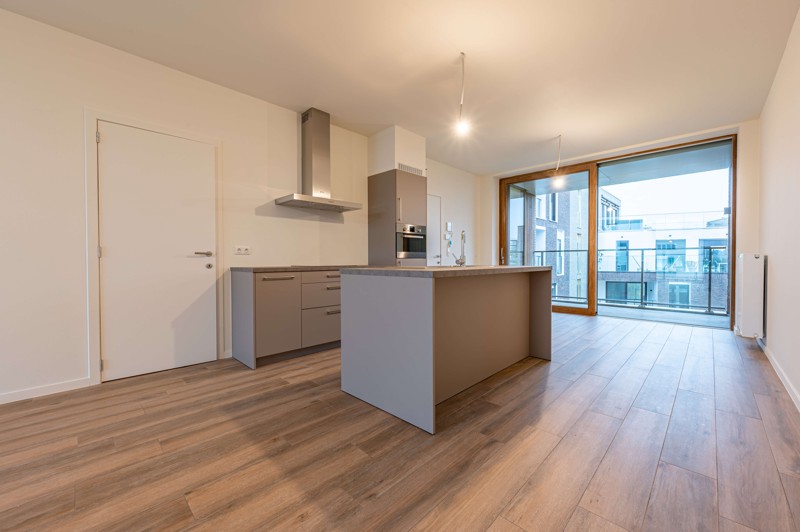 ! LAATSTE KANS AANKOOP 6% BTW ! Instapklaar 2 slaapkamerappartement in residentie DAC'ART Izegem. - foto 4