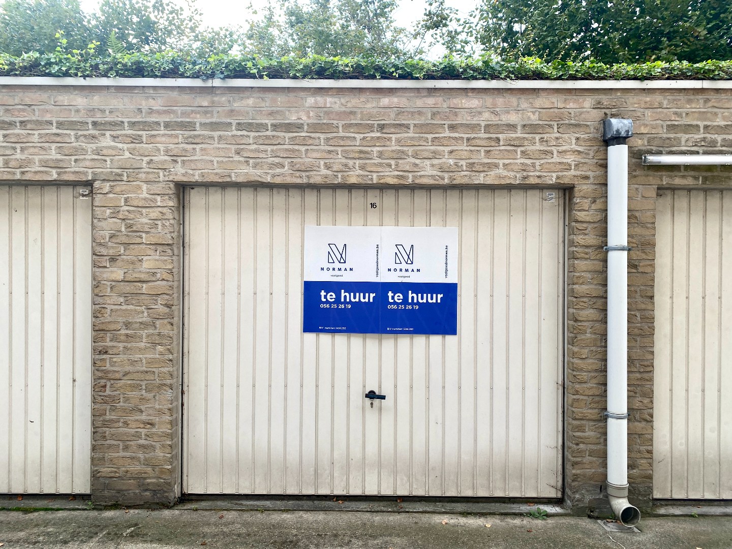 garagebox 16, gelegen achteraan het appartementsgebouw - foto 1