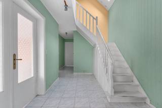 In een rustige en residentiële buurt van Kampenhout, vlakbij de luchthaven en op korte afstand van winkels en invalswegen, vind je deze ruime...