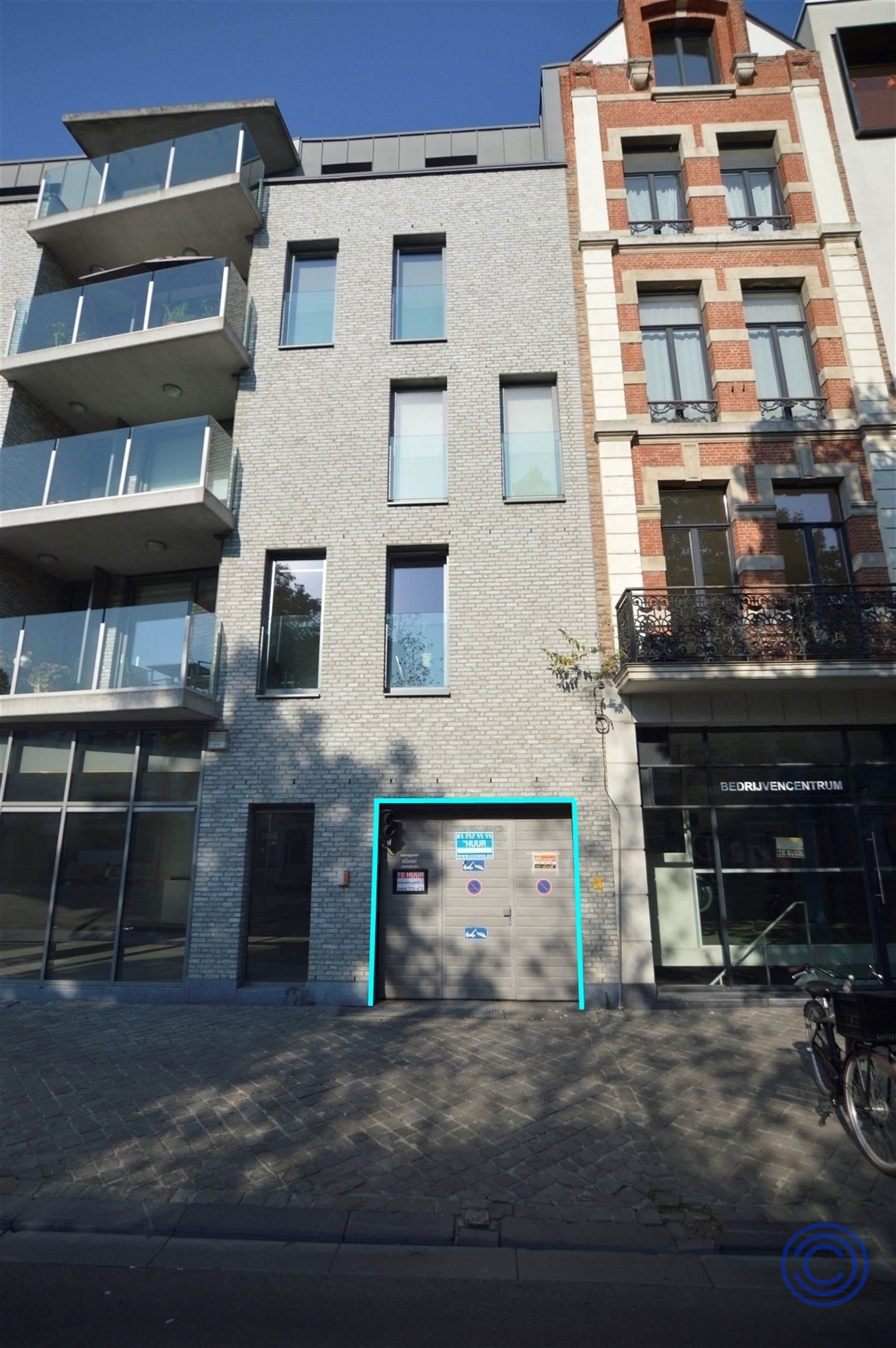 Garage for rent in Antwerp - photo 2