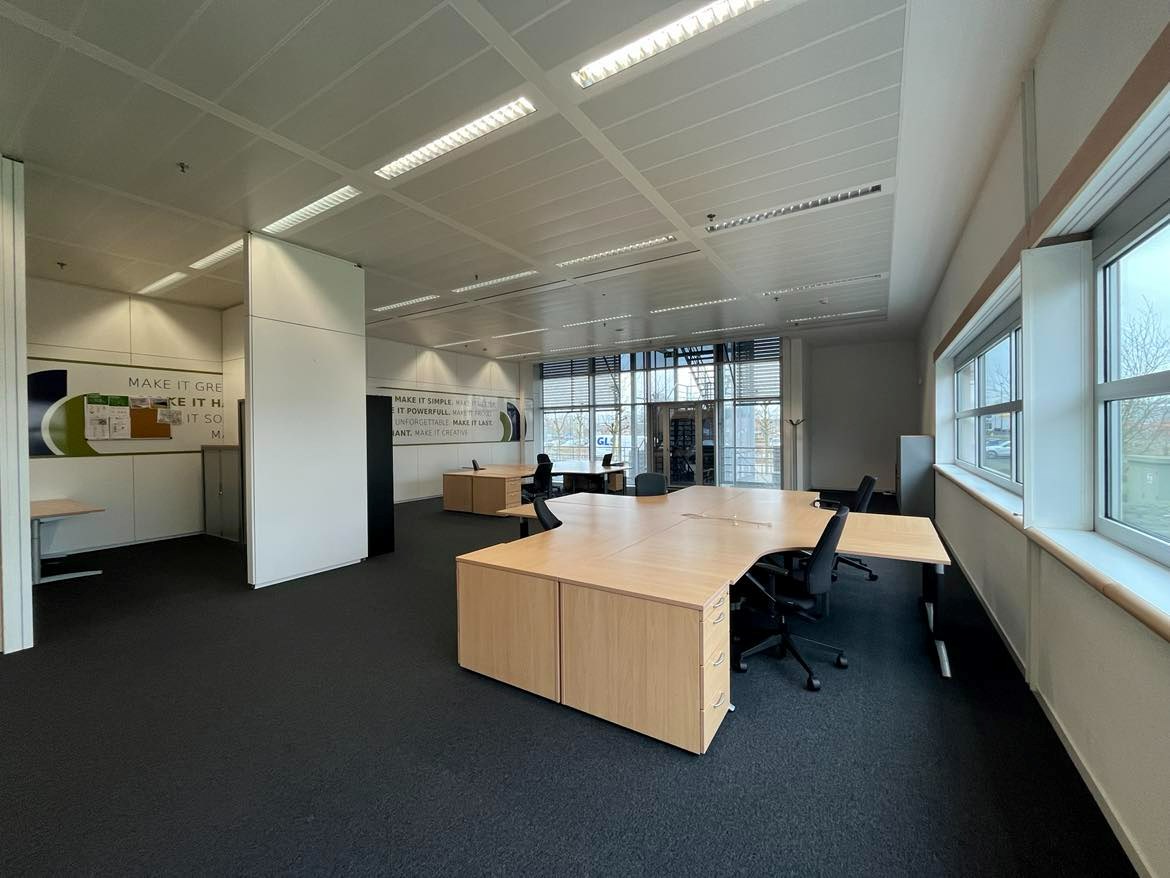 Commercial for rent in Lier - photo 2