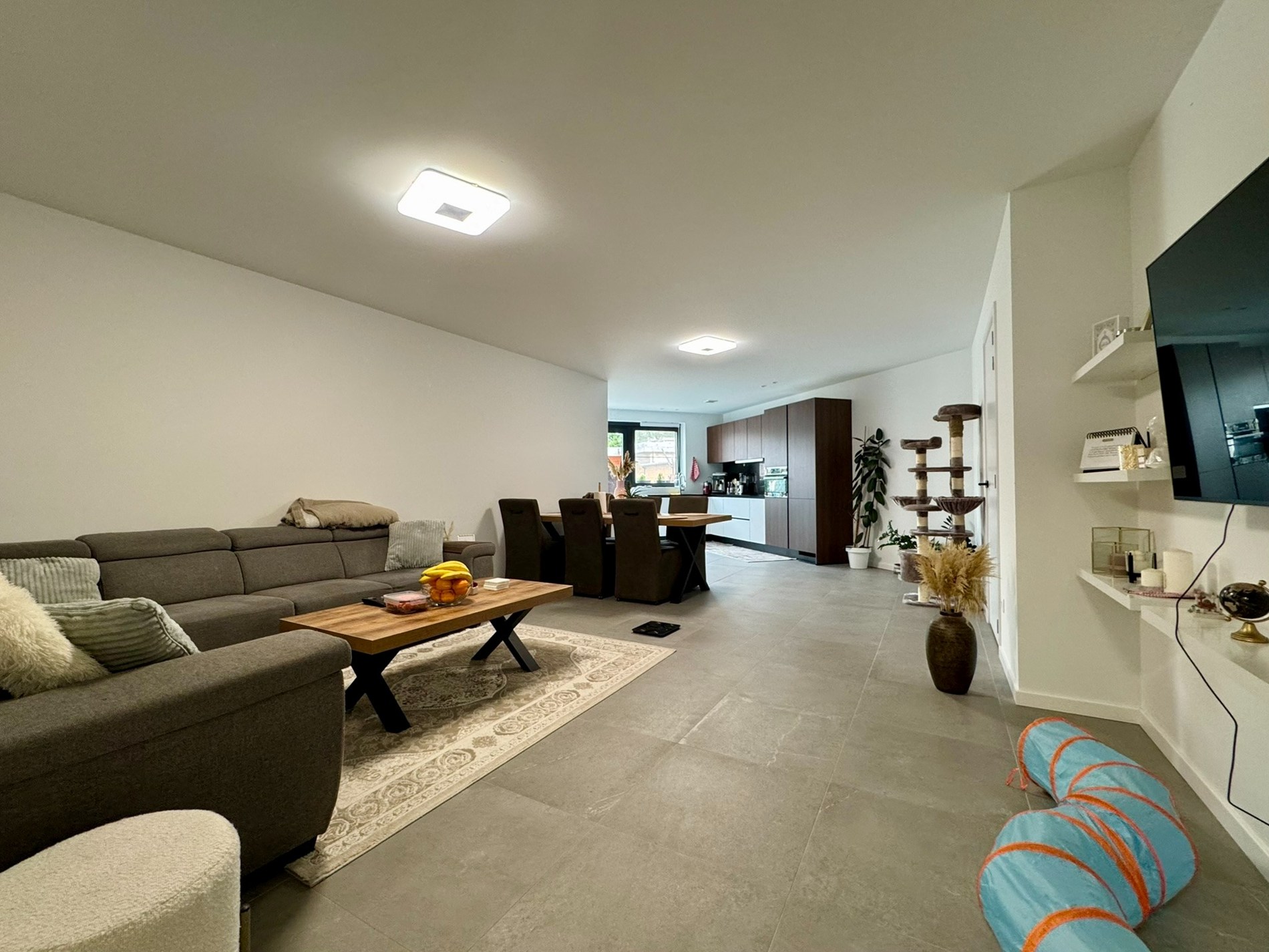 Gelijkvloers appartement  met 1 slaapkamer en tuin - foto 2