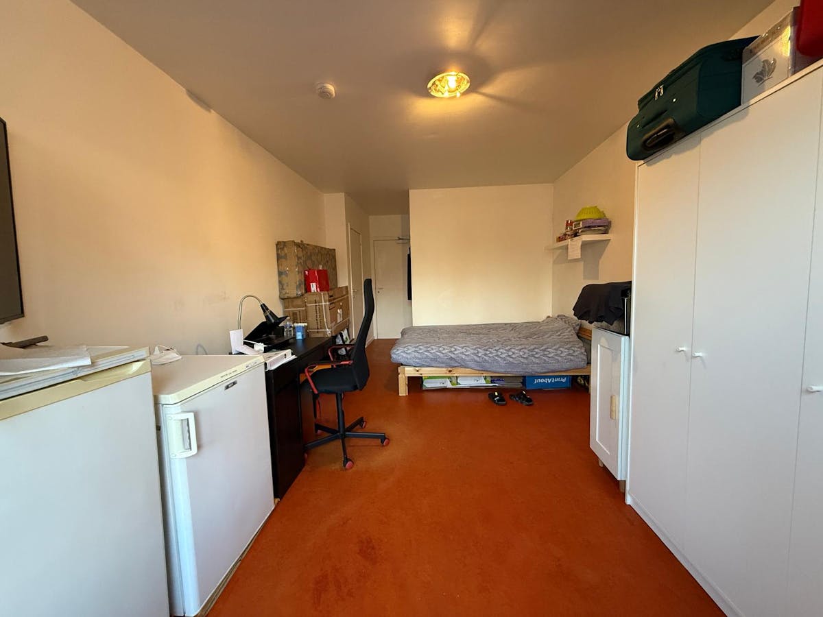 Student room for sale in a prime location in the Antwerp student district - photo 5