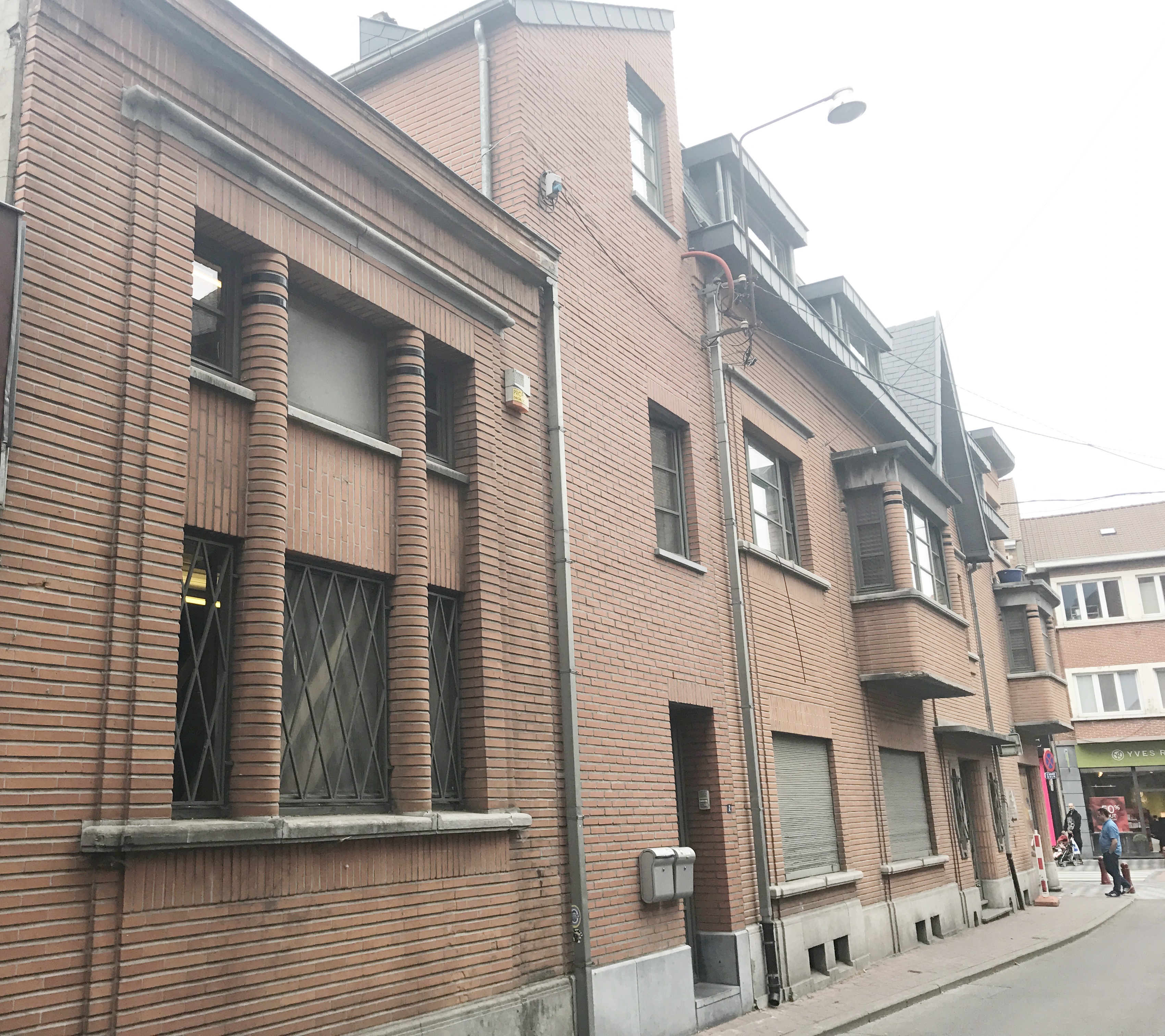 IMMEUBLE DE RAPPORT RUE DU PONT DU CHRIST - foto 2