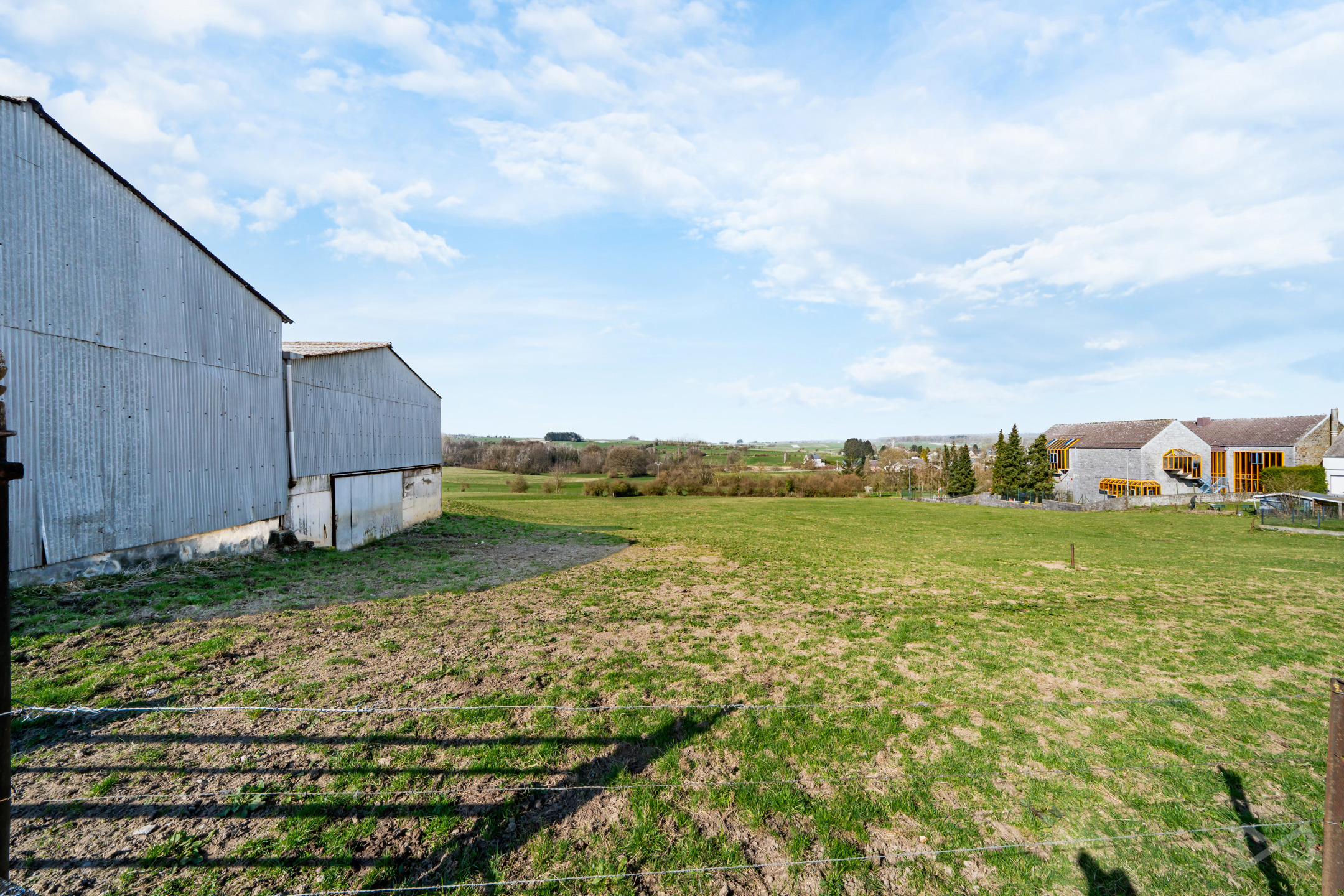 Huis te koop in Gonrieux met 1 slaapkamer - foto 2