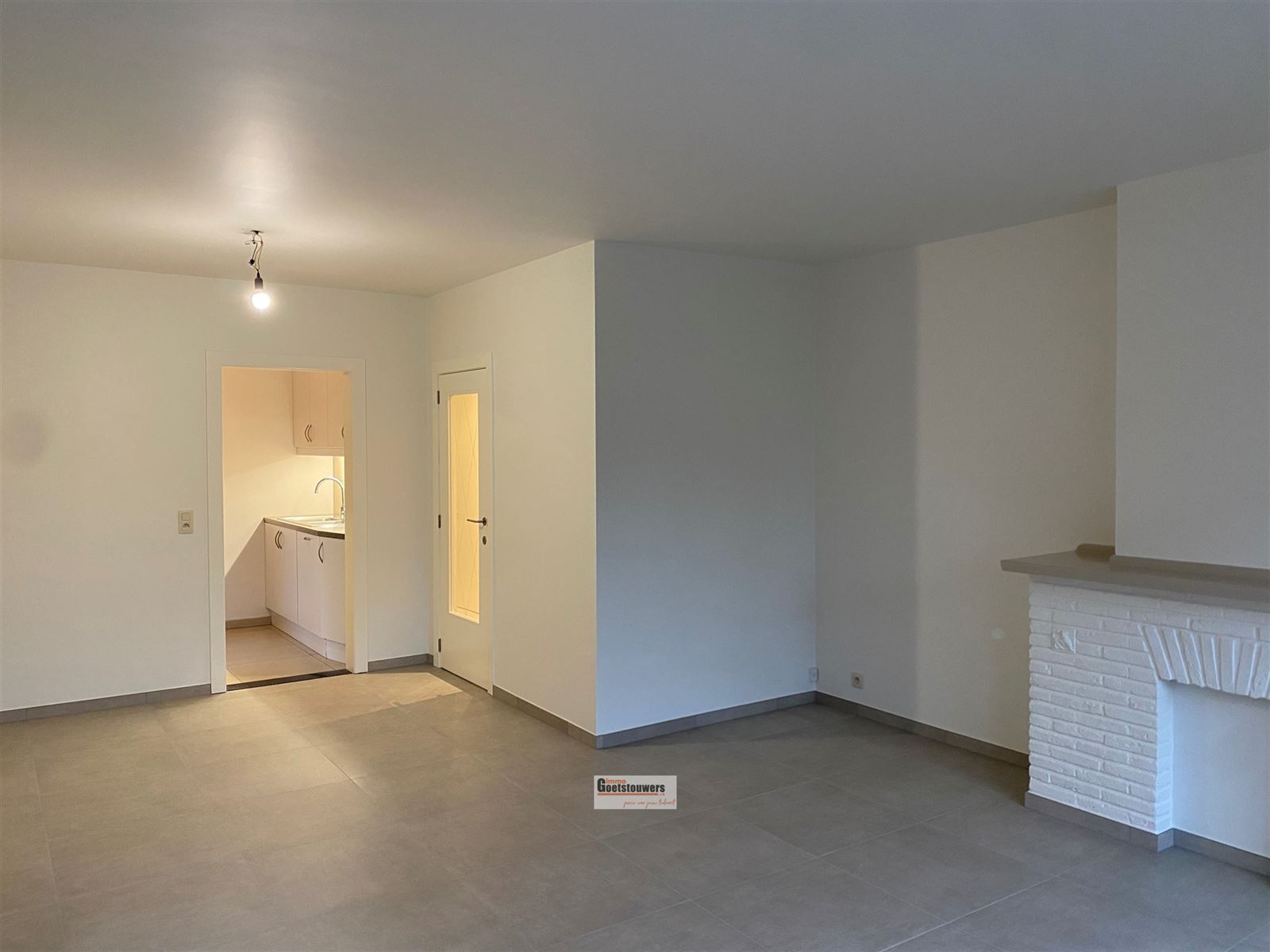 Appartement à louer à Ekeren avec 2 chambres - photo 3