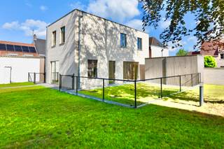 In Project Villa 36 woont u in en nabij het groen met de allures van een landelijke gemeente. Het project is gelegen in een rustige buurt...