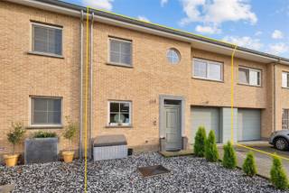 <p><span>This recent family home is located at the edge of the center of Leopoldsburg, close to all stores.</span></p><p><span> </span></p><p><span>On the first floor you will find an open living space opening onto the garden with a covered terrace. </span></p><p><span>In addition to the kitchen, there is a utility room and an indoor garage.</span></p><p><span> </span></p><p><span>If we go to the second floor, we find 3 bedrooms, a practical bathroom and storage room.</span></p><p><span> </span></p><p><span>Through a fixed staircase you can enter the attic and there is possibility to transform this space into 2 additional bedrooms.</span></p><p><span> </span></p><p><span>Also technically this house is in order:</span></p><p><span>- Epeil 64 </span></p><p><span>- Electrical installation is compliant</span></p><p><span>- No asbestos present</span></p><p><span> </span></p><p><span>As you can read, all you have to do is move in.</span></p><p><span> </span></p><p><span>Who is coming to visit this cool home?</span></p><p><span> </span></p>