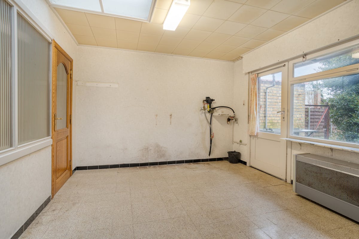 Halfopen woning op 858m² te koop te Houtem (Veurne). - foto 4
