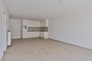 Ben jij opzoek naar een appartement waar ligging, ruimte en comfort centraal staat? In de Residentie Sint-Maertens Veld vindt u dit...