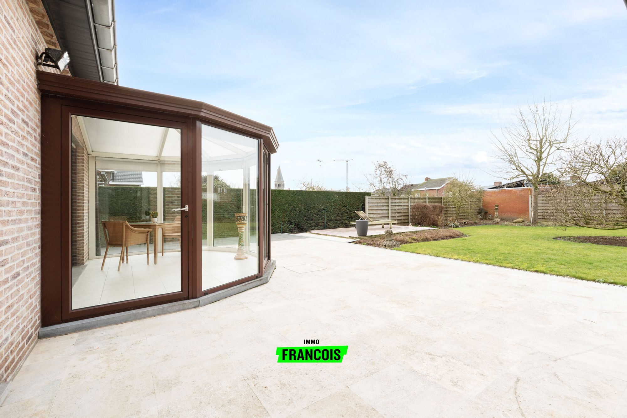 Ruime vrijstaande woning met 5 slaapkamer op 902 m² te Ardooie - foto 3