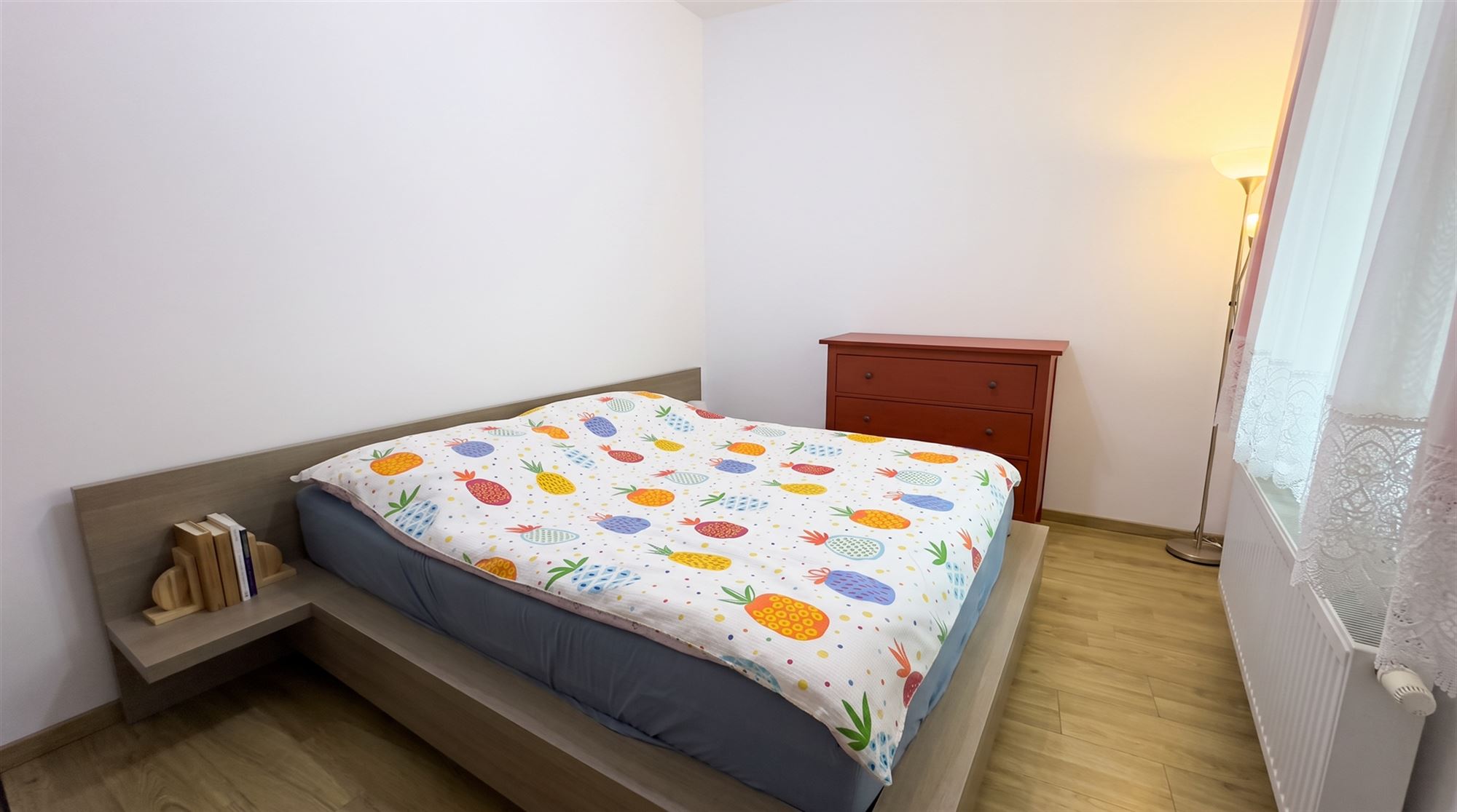 Rendabele opbrengsteigendom met 3 appartementen en handel. - foto 4