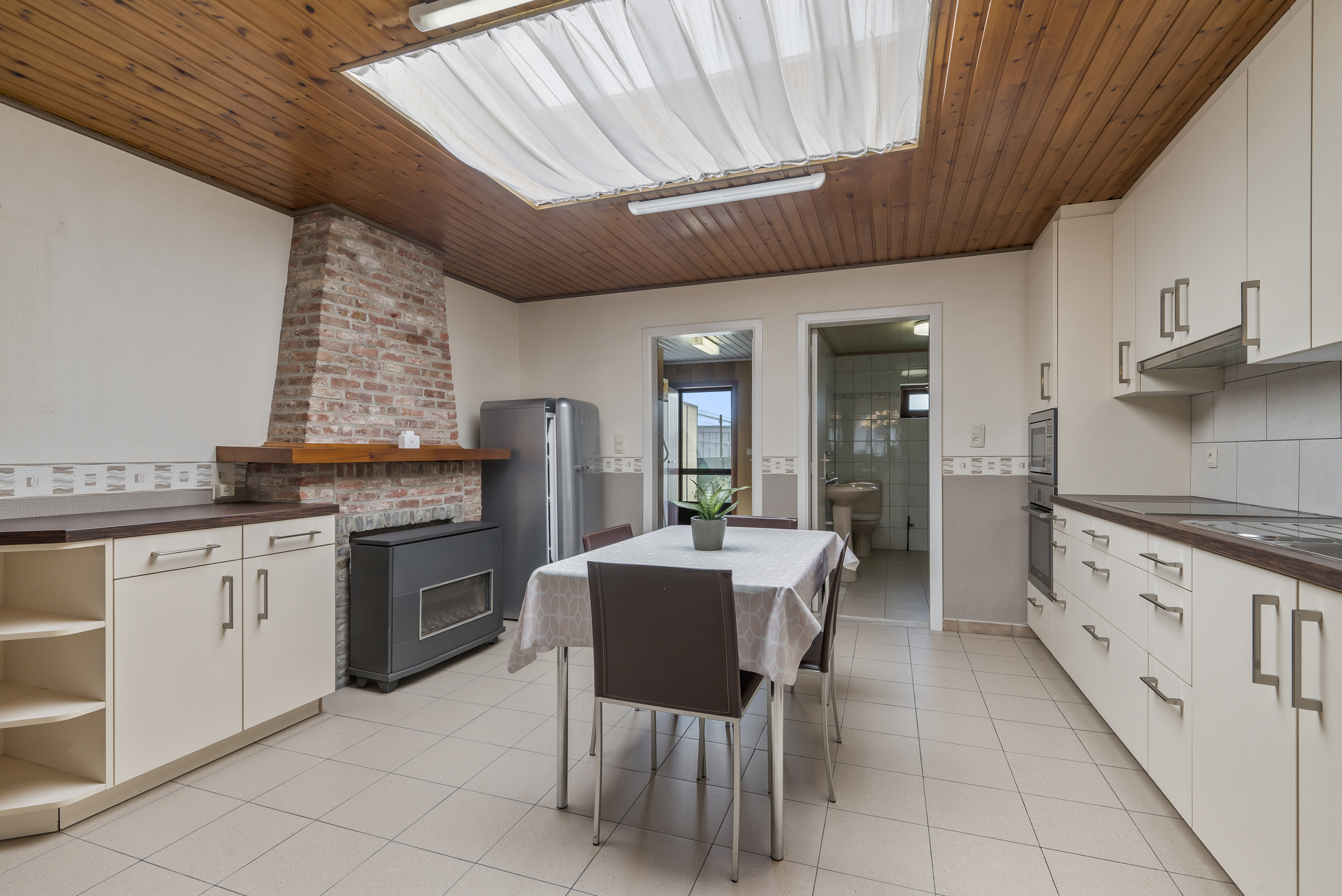 Woning met veel potentieel 2 slpk en een leuke tuin - foto 1