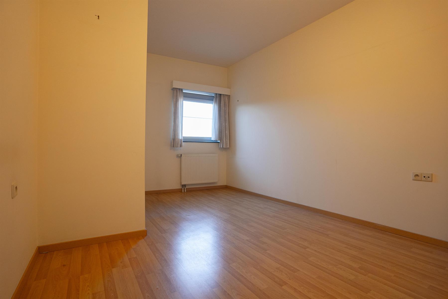 Prachtige serviceflat te koop ! - foto 5