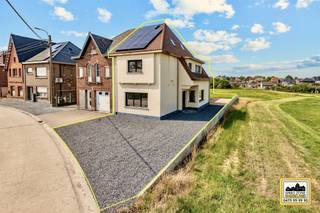 "ABSOLUTE TOPPER" - Afspraak ENIGE BEZOEKDAG ENKEL telefonisch via Randy Remue op 0479/99. 99. 90, meer info via Facebook "Remue Randy" - LIKE...